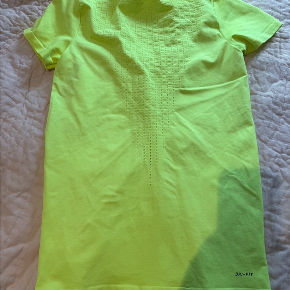 Nike Pro Dri-Fit Running Neon Long Yellow Stretch Athletic Top w Vents L Women - Picture 6 of 10